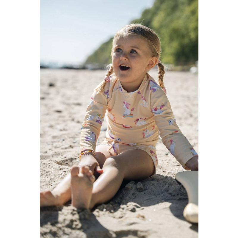 T-shirt anti-UV manches longues 1-2 ans Nor La plage des licornes FILIBABBA lifestyle 2