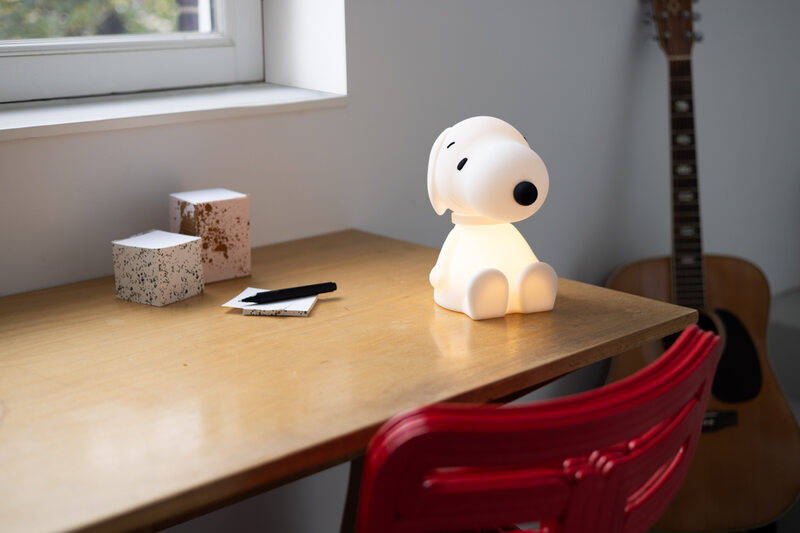 Veilleuse First Light rechargeable Snoopy Mr Maria lifestyle