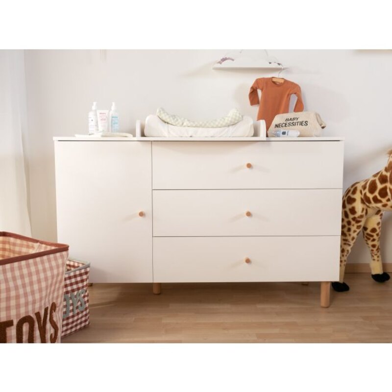 Commode Wonder White avec Plan A Langer Blanc et Pieds Naturel  Childhome lifestyle 1