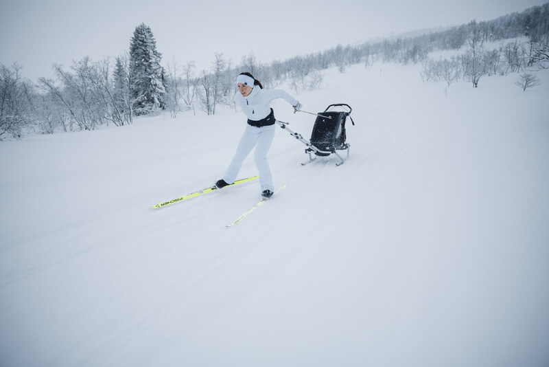 XC Ski Kit pour Chariot Thule lifestyle3